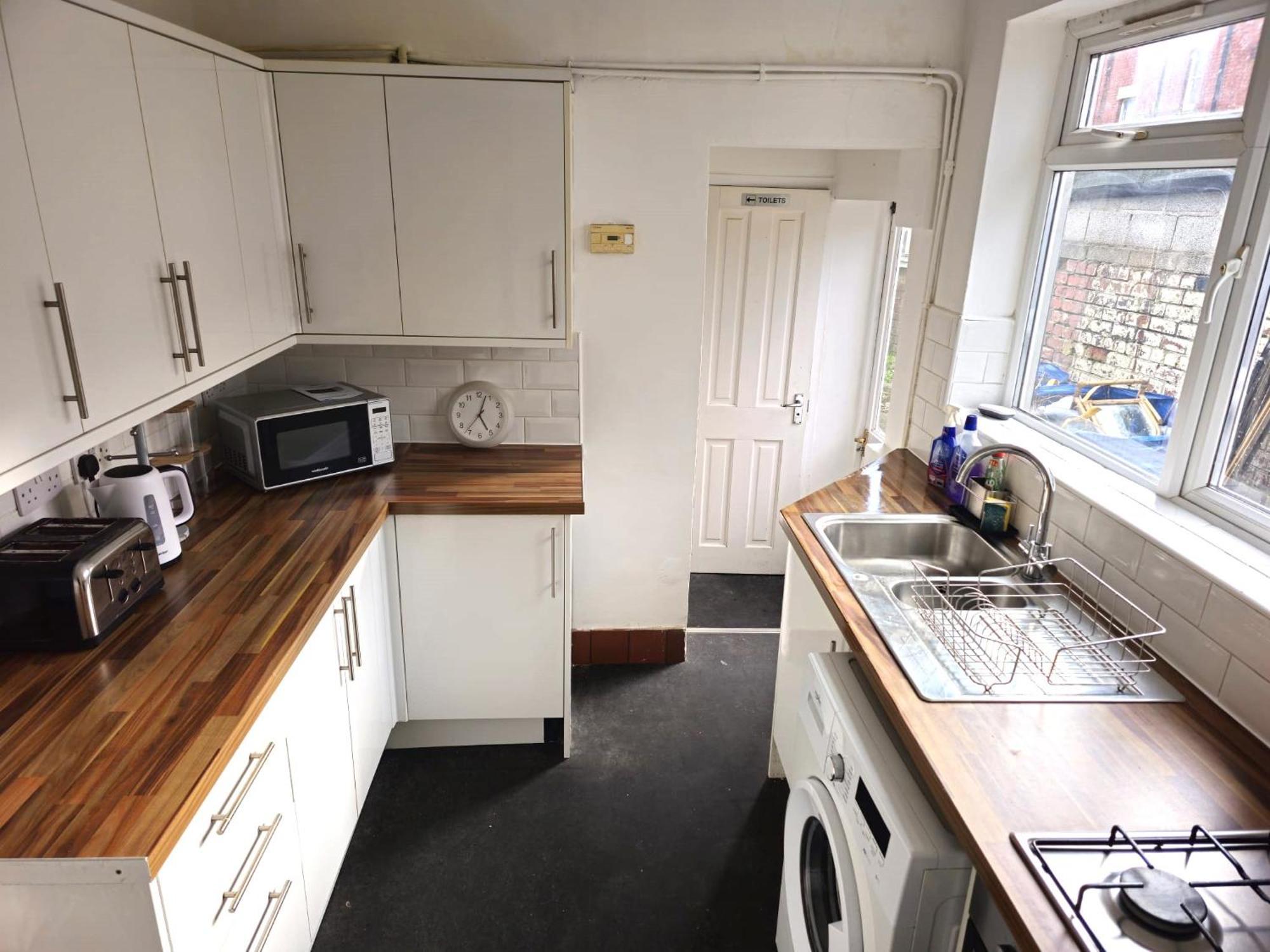 Delightful Room By Gloucester Road Bristol Exterior foto